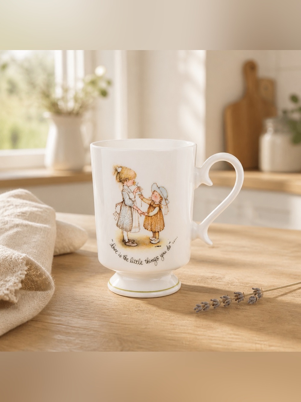 1973 Holly Hobbie footed porcelain 8oz mug Love is the little things you do